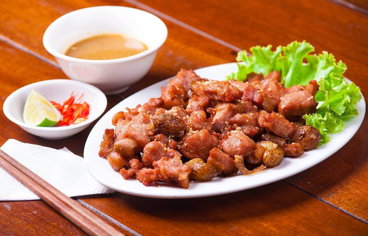 Bê Chao là một trong những món ăn khá đậm vị núi đồi nơi đây