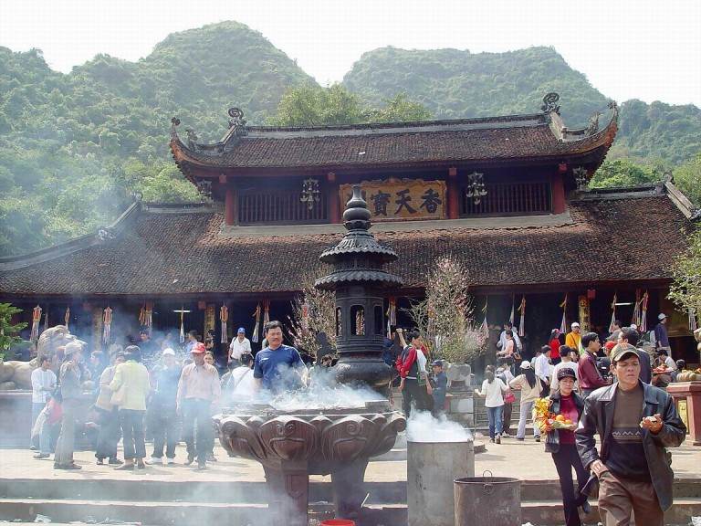 Đi hội chùa Hương