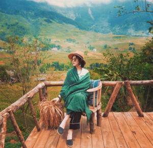 Nhà của Phơri là một căn nhà nhỏ nằm trên đồi