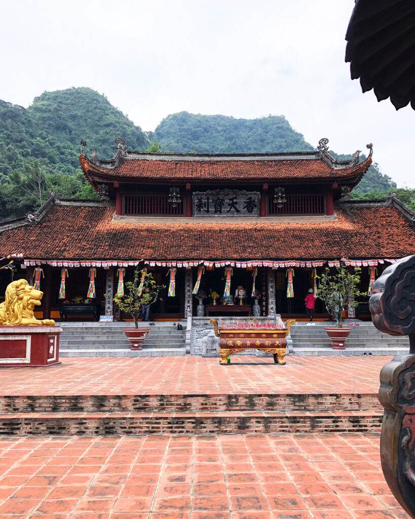 Hải Anh Tour